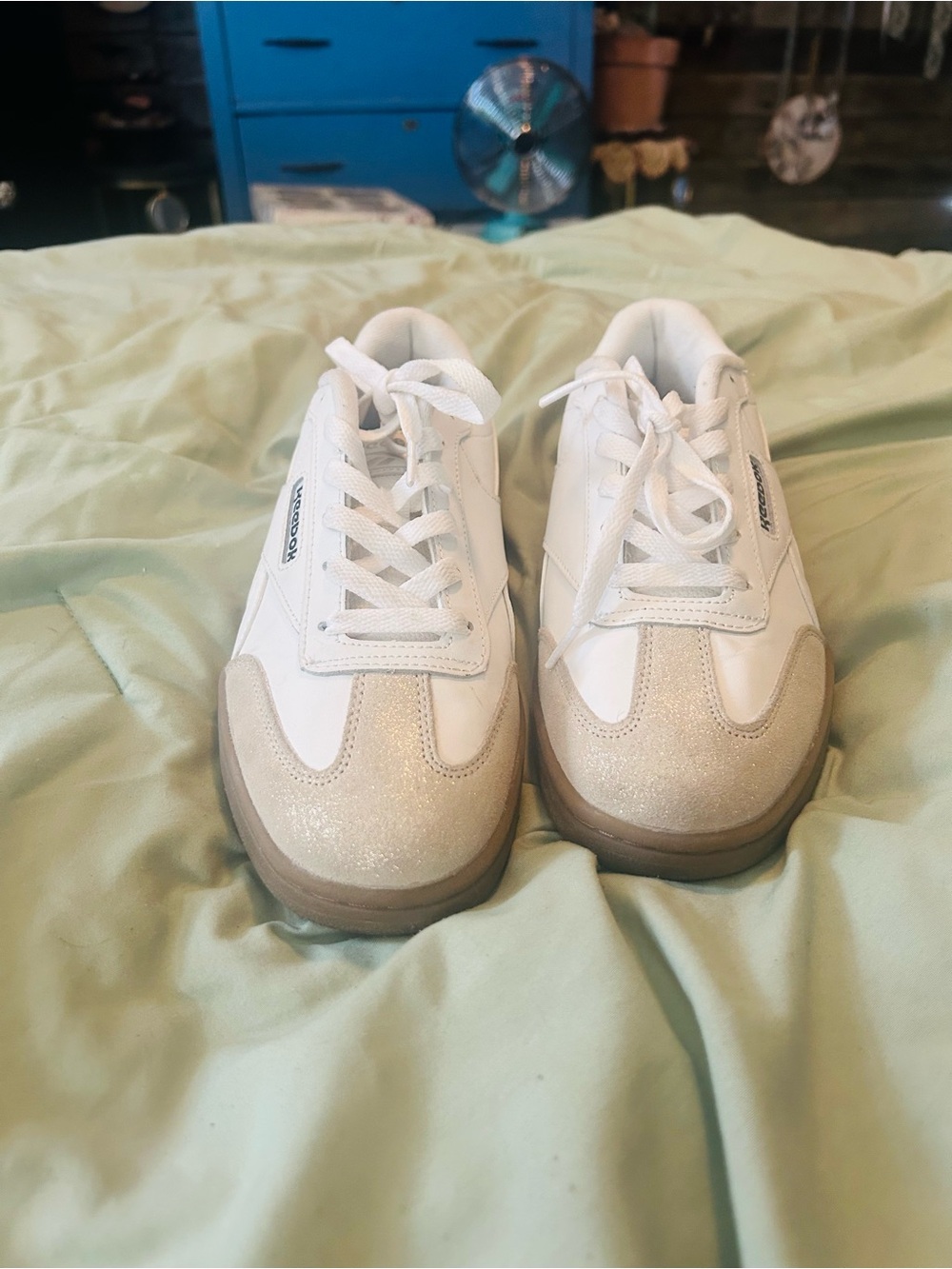 Women’s Reebok Sz 7.5